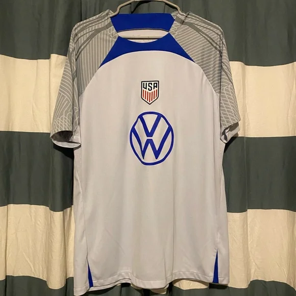 Nike USA Soccer Jersey - Gray and Blue - Picture 1 of 3